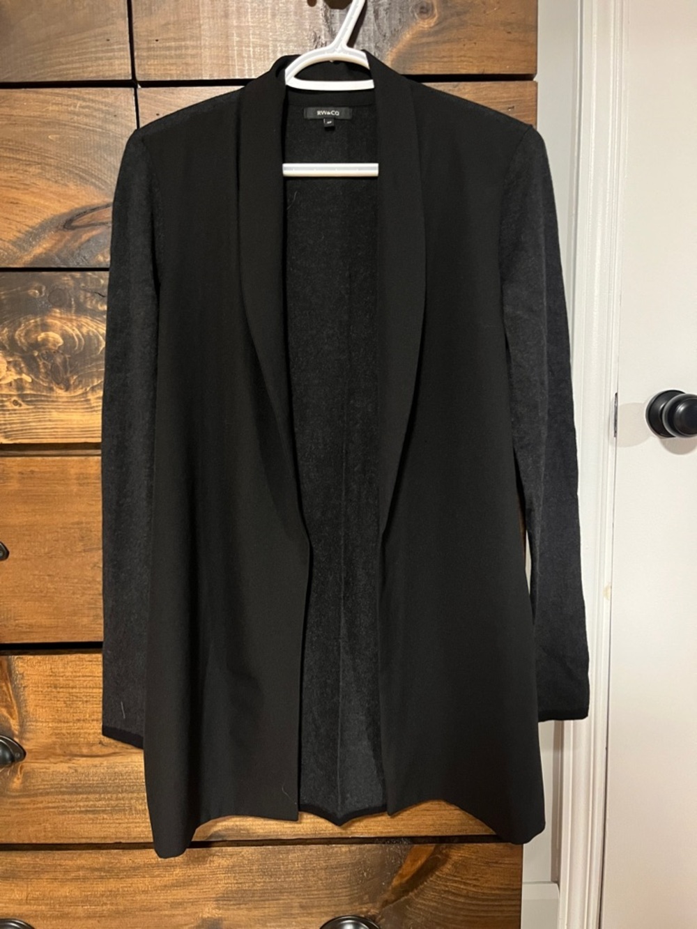 RW&CO. Black Open-Front Draped Blazer